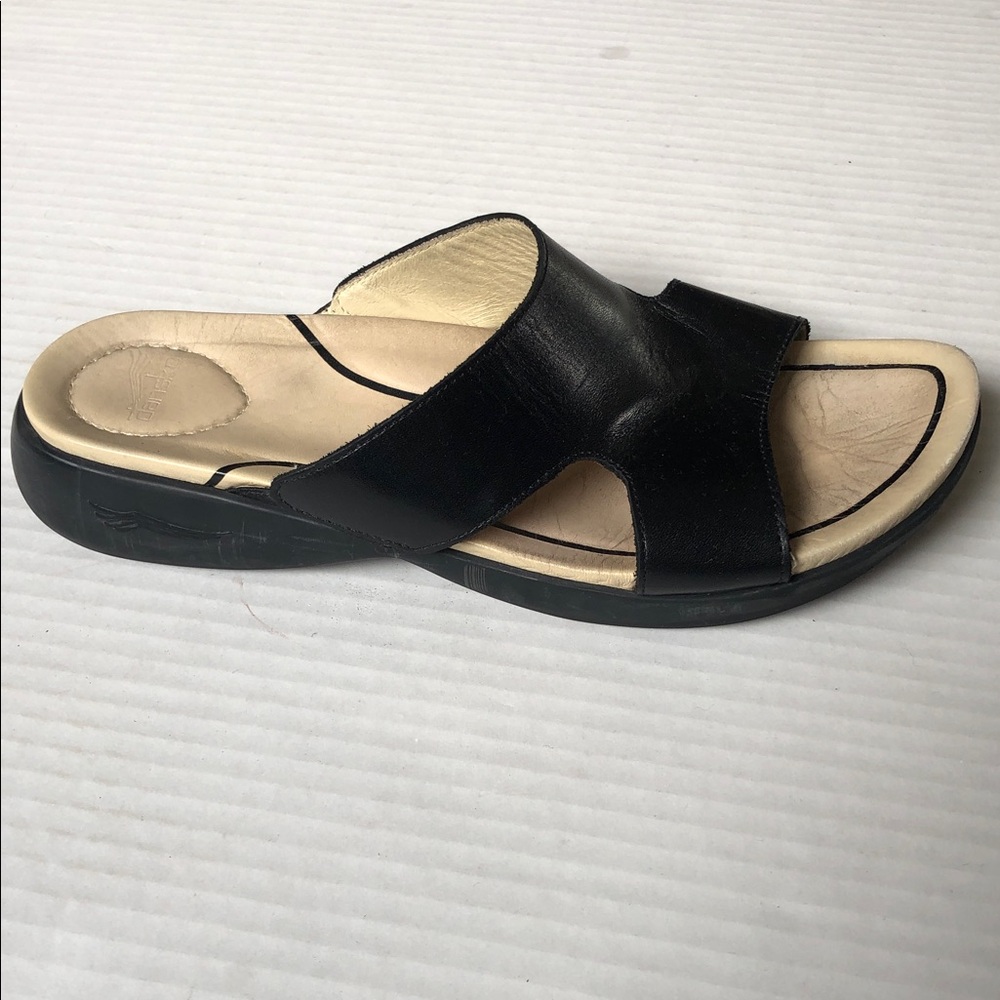 Dansko Black Leather Slide Sandals Women’s 40 Ergonomic Footbed